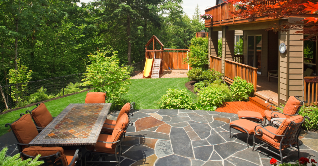 Fall Themed Small Backyard Deck
