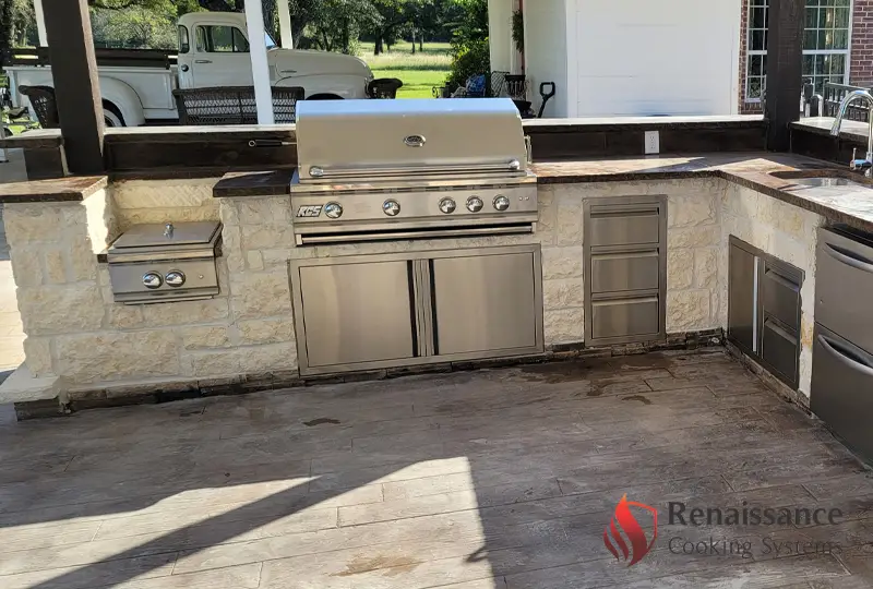 outdoor kitchen with grill