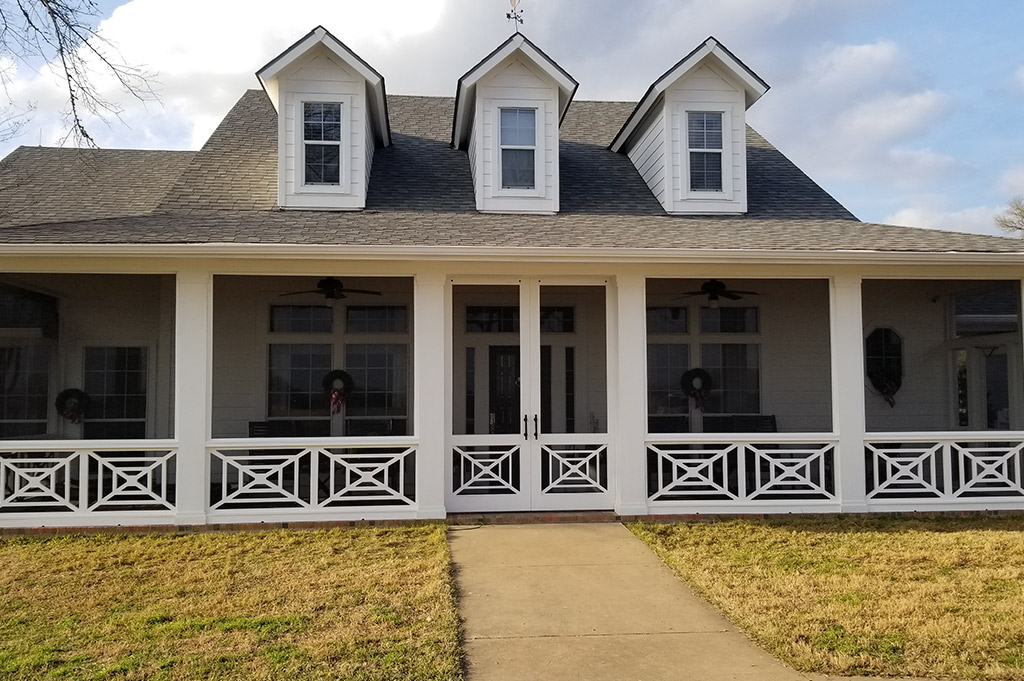 Beautifully Decorate Your Porch Addition for Fall & Winter